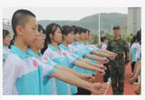 加强青少年国防教育 打好青春底色
