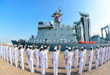 中国海军第42批护航编队起航奔赴亚丁湾