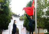 89岁升旗手正式退休：一个人的升旗仪式坚持20年