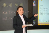 用音符点亮乡村学校里的快乐童年